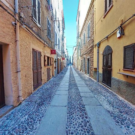 Maison Cavour Альгеро Экстерьер фото