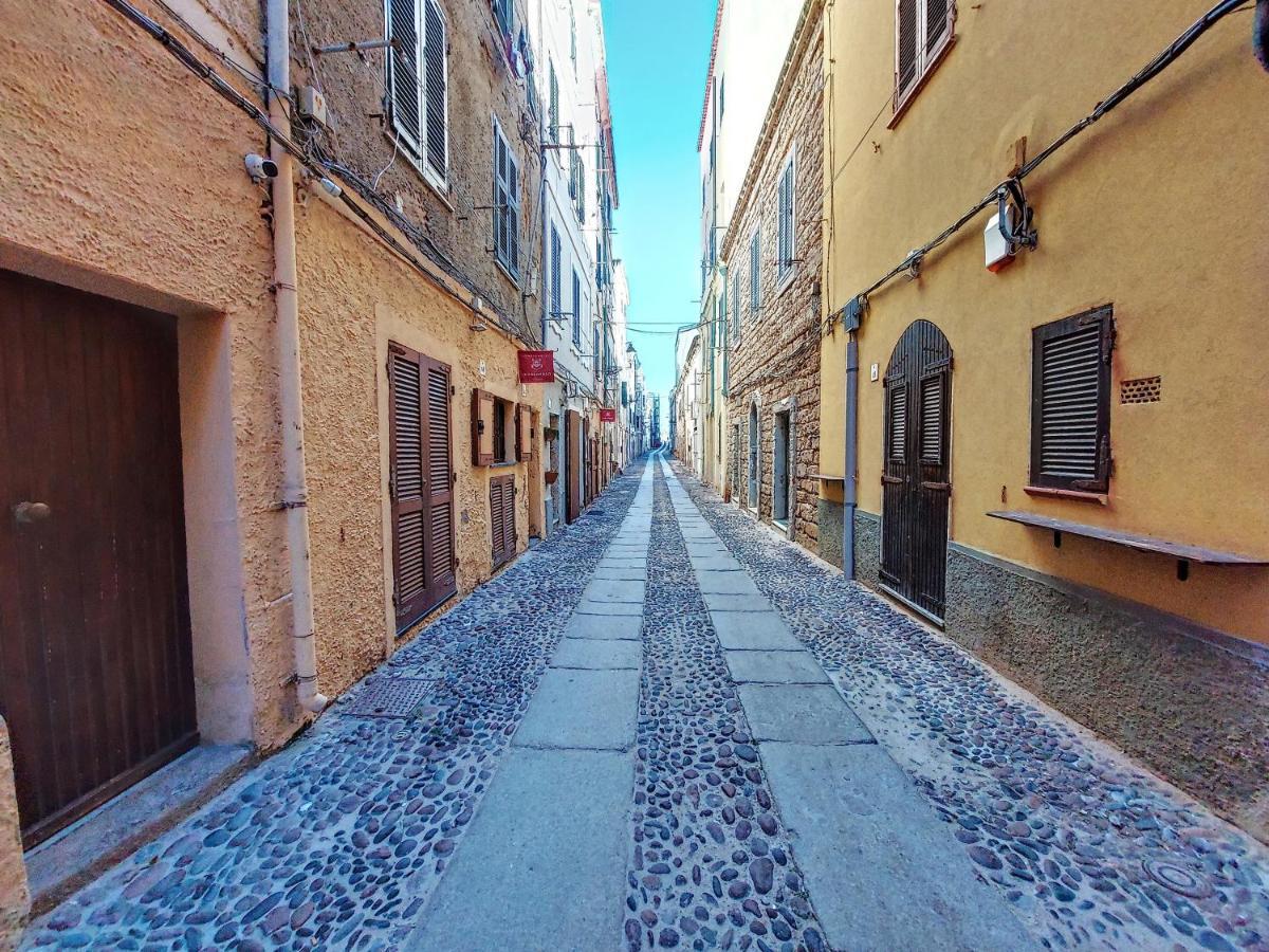Maison Cavour Альгеро Экстерьер фото